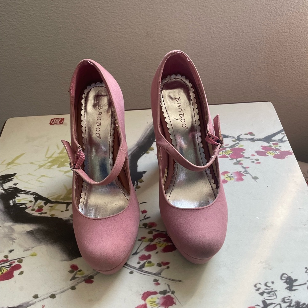 Bamboo Women's Pink Mary Jane Heels
